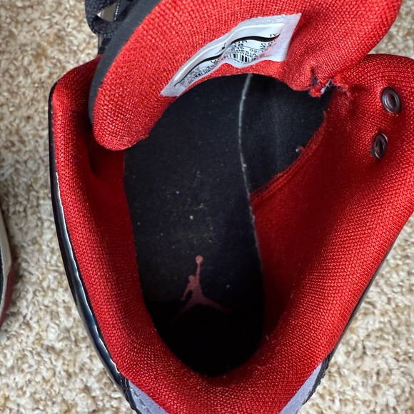 Jordan Kids Black and Red Sneakers - Picture 10 of 10